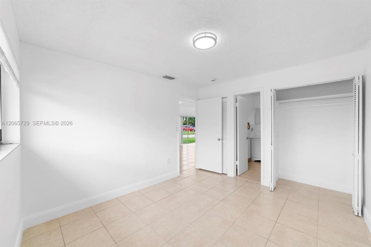 19528 NW 55th Cir Pl , Unit 19528, Miami Gardens, FL 33055 Photo