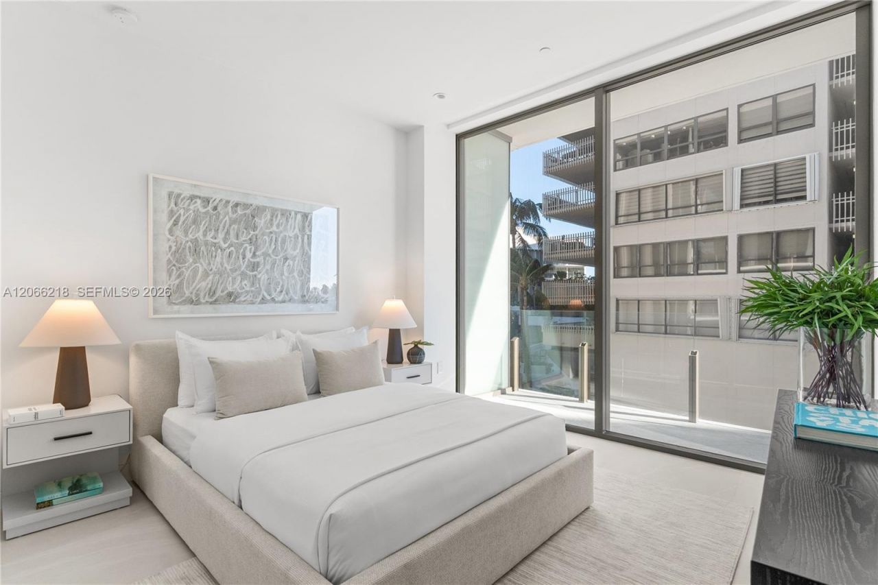 5 Grove Isle , Unit 301, Coconut Grove, FL 33133 Photo