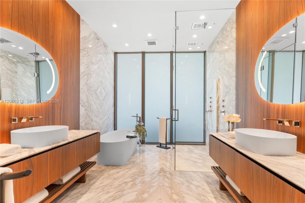 5 Grove Isle , Unit 301, Coconut Grove, FL 33133 Photo