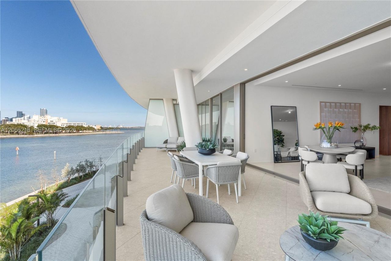 5 Grove Isle , Unit 301, Coconut Grove, FL 33133 Photo