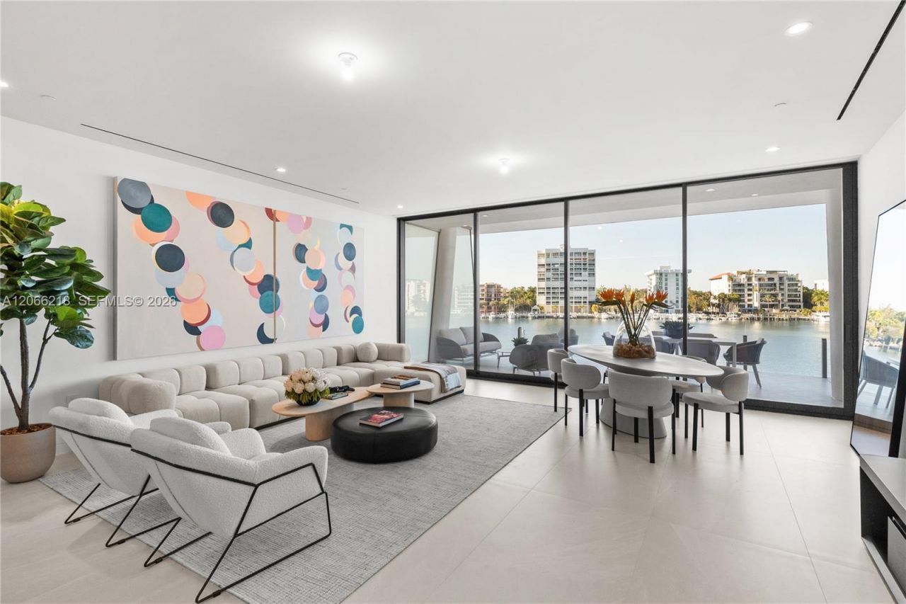 5 Grove Isle , Unit 301, Coconut Grove, FL 33133 Photo