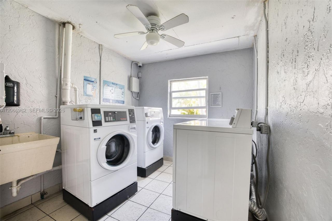 100 Edgewater Dr , Unit 309, Coral Gables, FL 33133 Photo