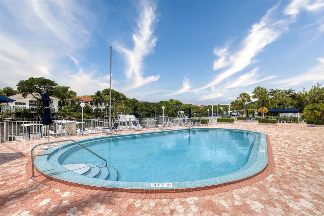 100 Edgewater Dr , Unit 309, Coral Gables, FL 33133 Photo