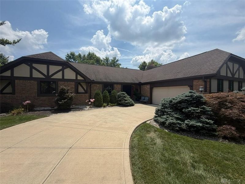 1241 Whispering Woods Lane, Springboro, OH 45066 Photo 1