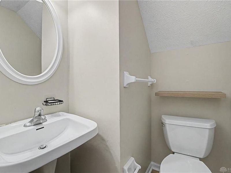 2263 Polo Park Drive, Dayton, OH 45439 Photo 33