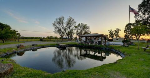 425 Fruitvale Rd, Lincoln, CA 95648 Photo