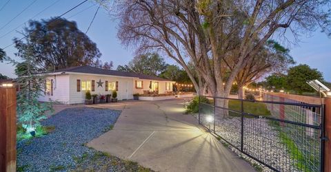425 Fruitvale Rd, Lincoln, CA 95648 Photo