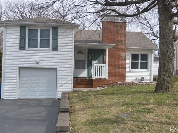 328 Sycamore Street, Collinsville, IL 62234