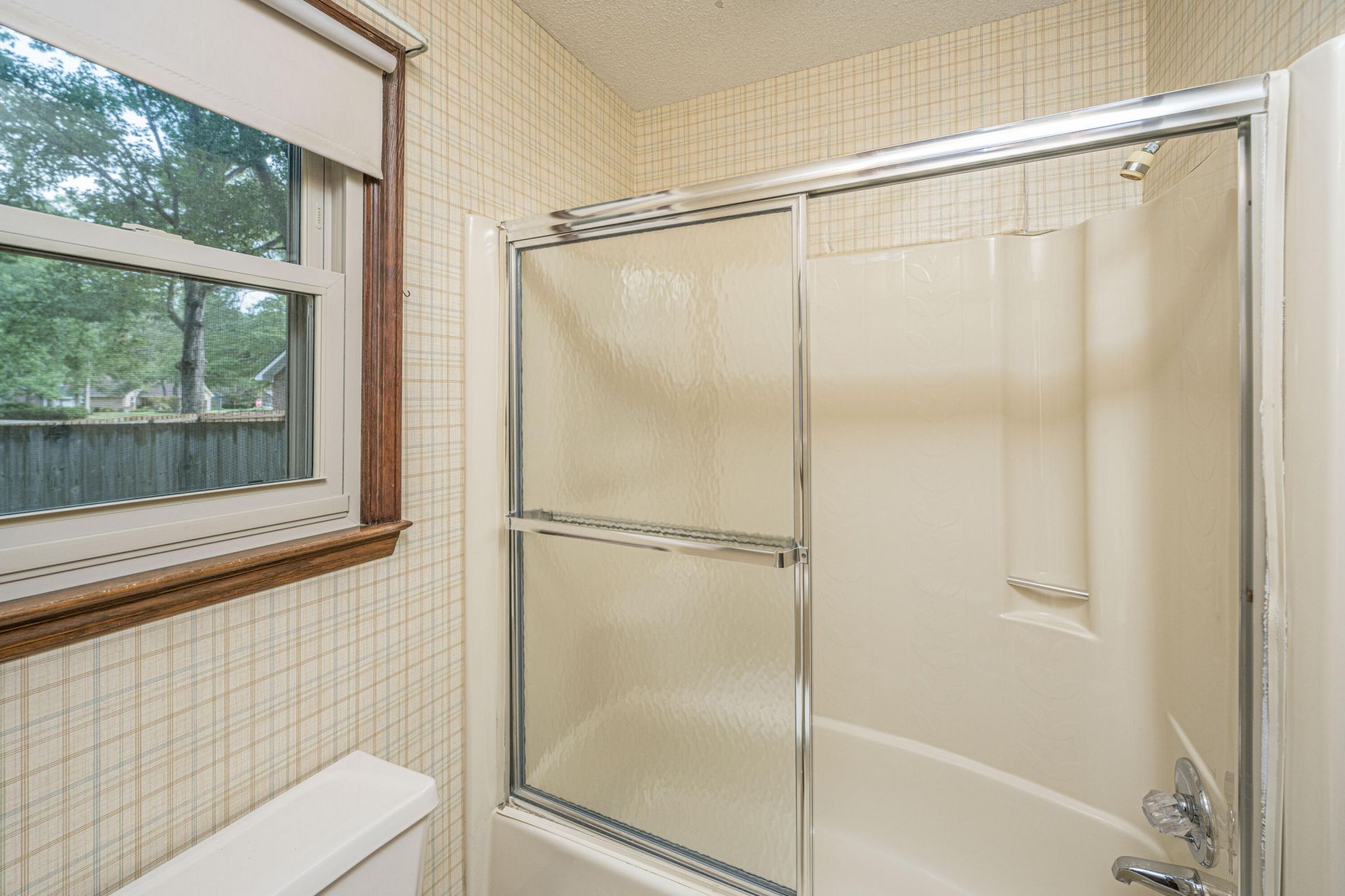132 Harrow Place Photo 24