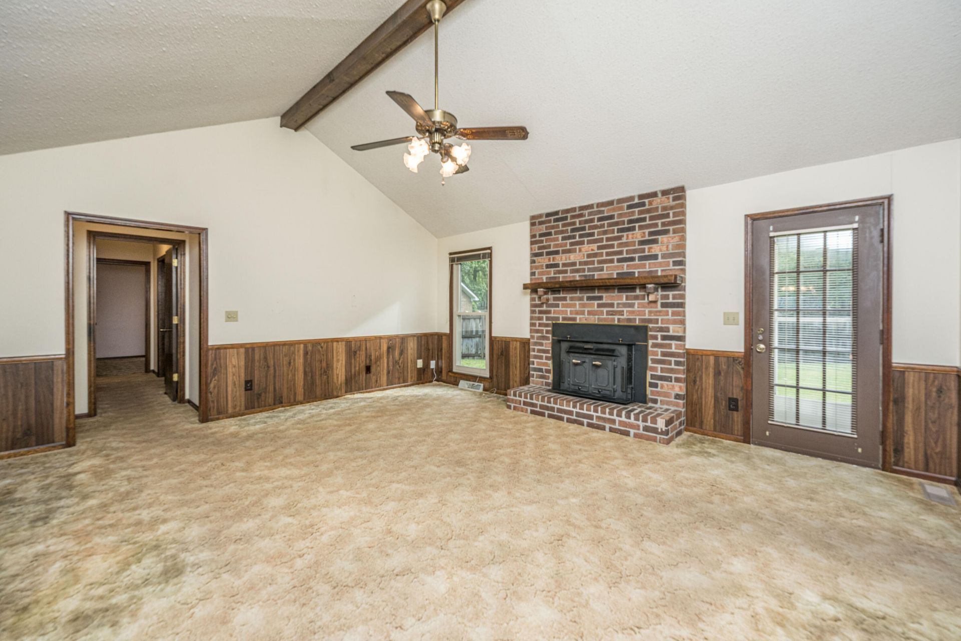 132 Harrow Place Photo 9