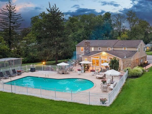 300 CHAPELWOOD LANE, LUTHERVILLE TIMONIUM, MD 21093