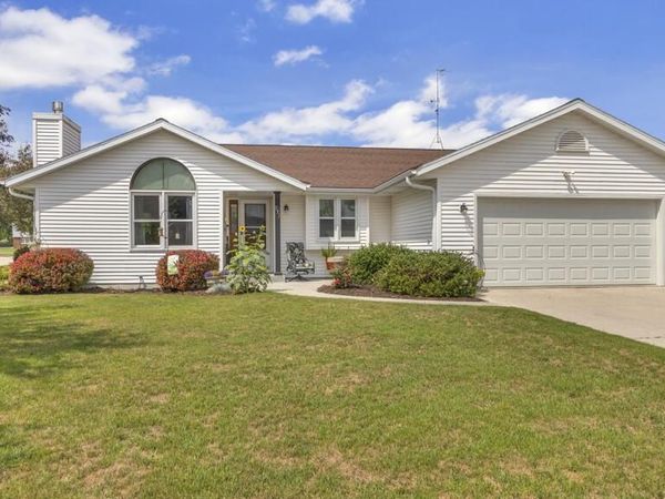 131 Menominee DRIVE, Sheboygan Falls, WI 53085