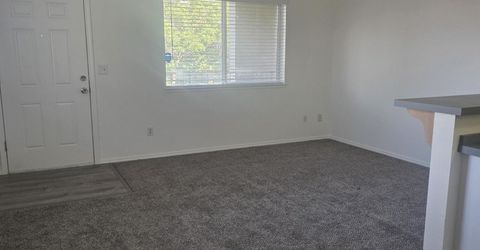 2595 Yori Avenue, Unit J, Reno, NV 89502 Photo