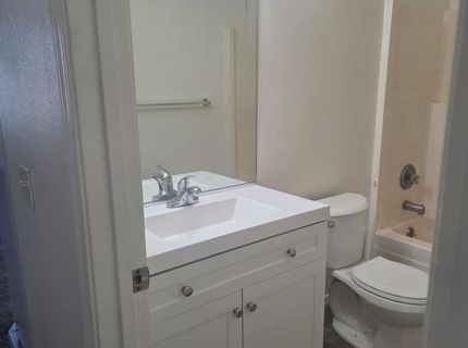2595 Yori Avenue, Unit J, Reno, NV 89502 Photo
