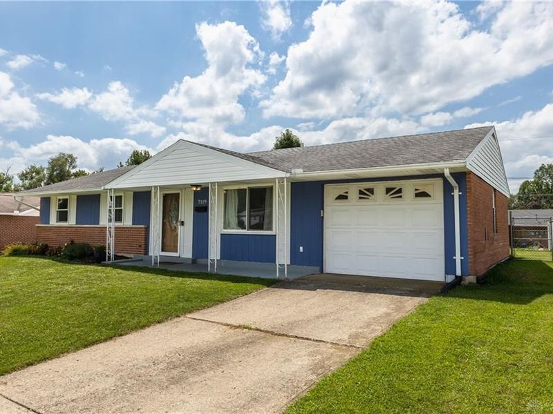 7119 Kismet Place, Dayton, OH 45424 Photo 2