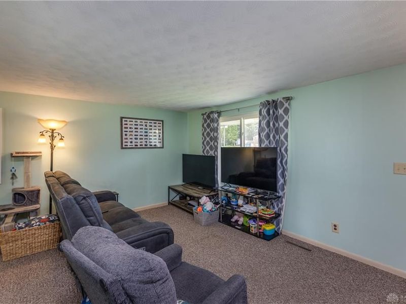 7119 Kismet Place, Dayton, OH 45424 Photo 5