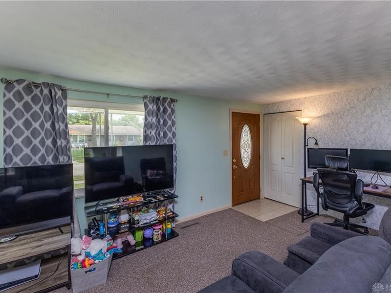 7119 Kismet Place, Dayton, OH 45424 Photo 6