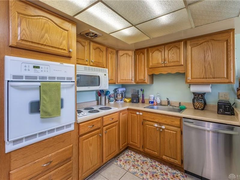 7119 Kismet Place, Dayton, OH 45424 Photo 8