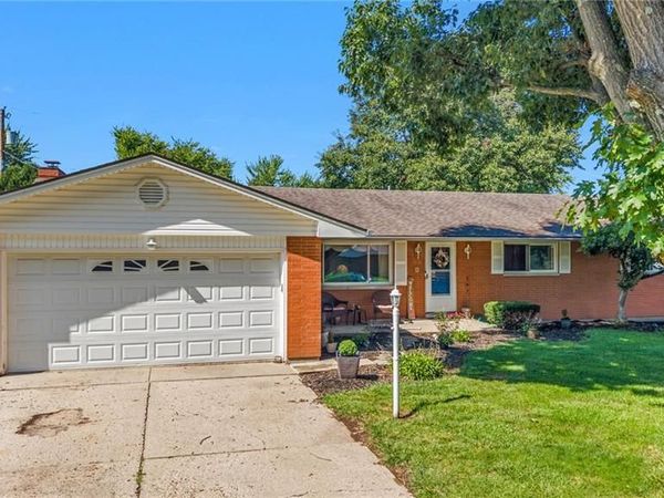 995 Oak Dale Drive, Xenia, OH 45385