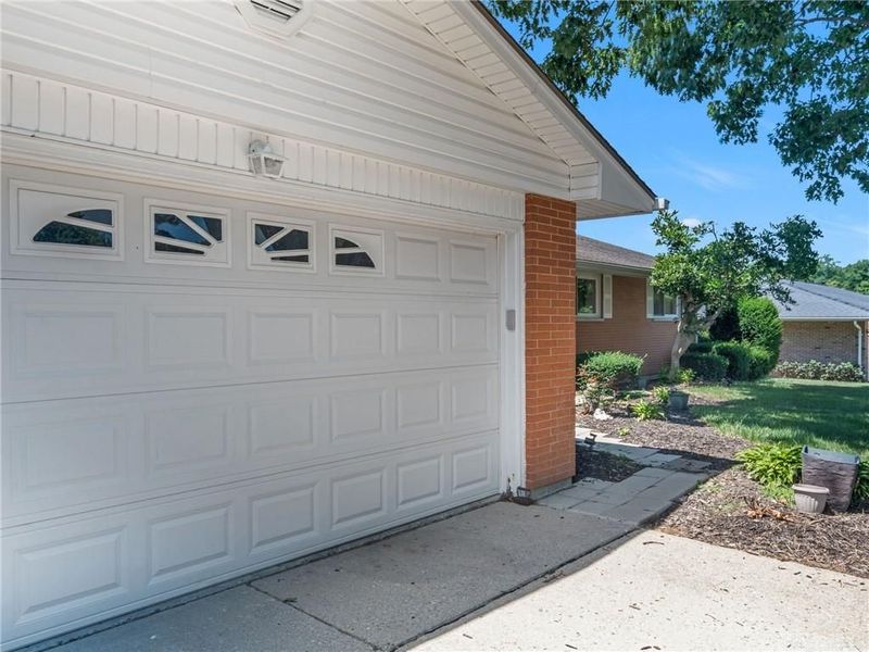 995 Oak Dale Drive, Xenia, OH 45385 Photo 11