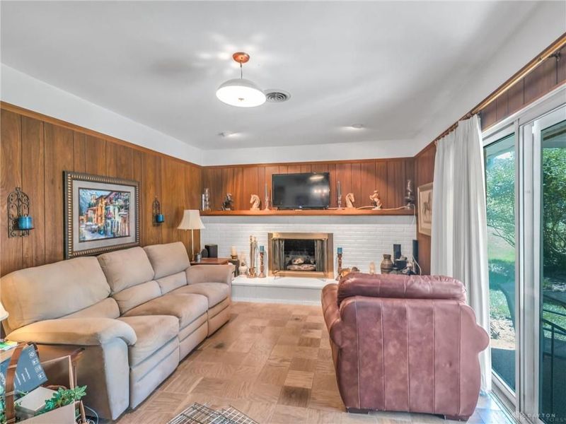 995 Oak Dale Drive, Xenia, OH 45385 Photo 32