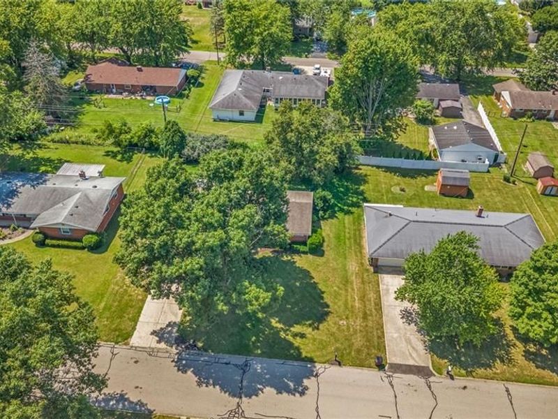 995 Oak Dale Drive, Xenia, OH 45385 Photo 9