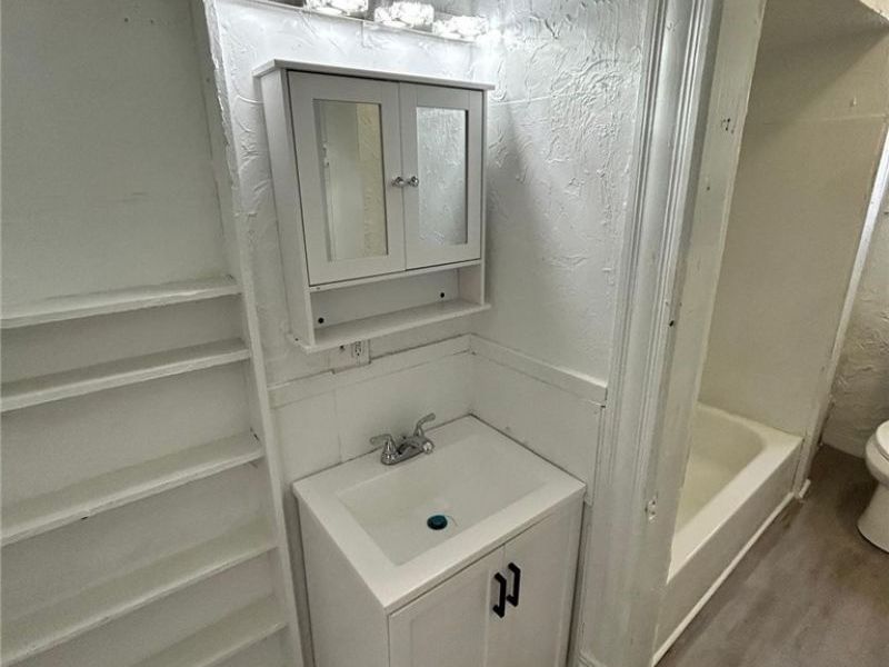 3654 E 53rd Street, Unit 3, Cleveland, OH 44105 Photo 7