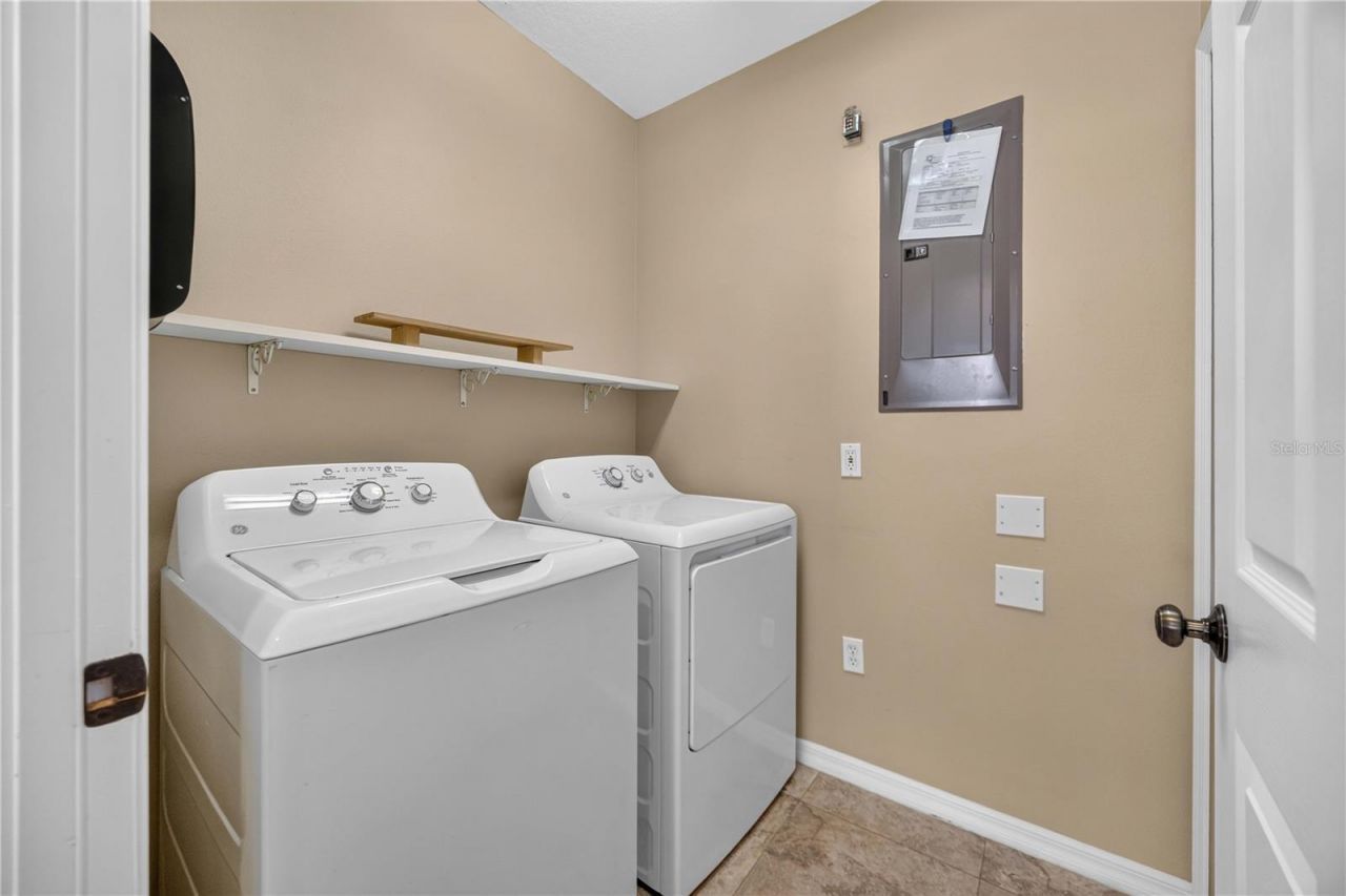 5653 Whitehead Street, Bradenton, FL 34203 Photo