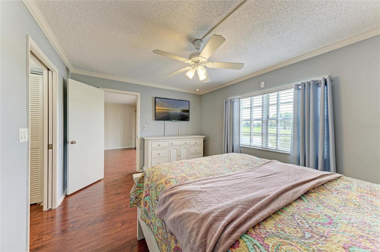 6999 W Country Club Drive N, Unit 123, Sarasota, FL 34243 Photo