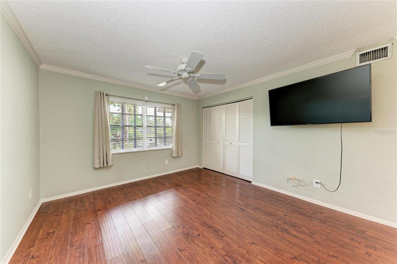 6999 W Country Club Drive N, Unit 123, Sarasota, FL 34243 Photo