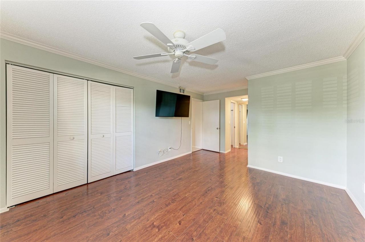 6999 W Country Club Drive N, Unit 123, Sarasota, FL 34243 Photo