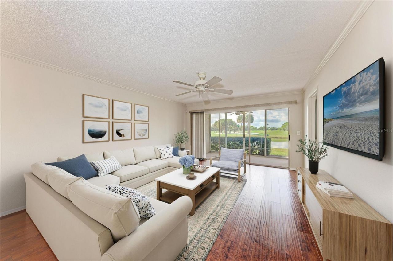 6999 W Country Club Drive N, Unit 123, Sarasota, FL 34243 Photo