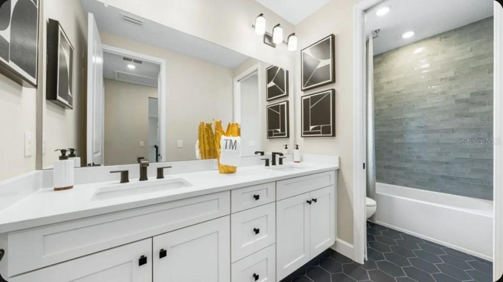 12517 Wharf Terrace, Palmetto, FL 34221 Photo