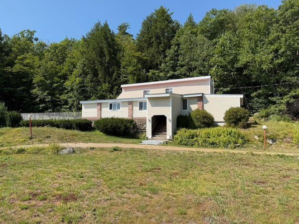 626 White Mountain Highway, Tamworth, NH 03886