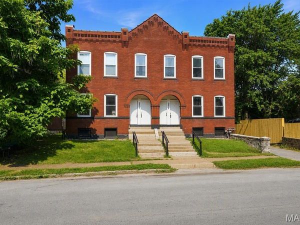 3215 Nebraska Avenue , St Louis, MO 63118