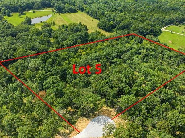 31319 Corri Road , Wright City, MO 63390