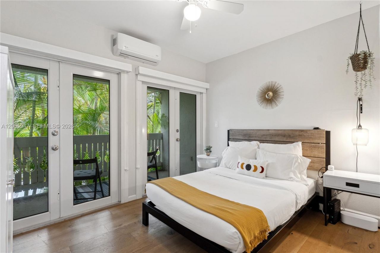 3143 Virginia St, Unit 3, Coconut Grove, FL 33133 Photo