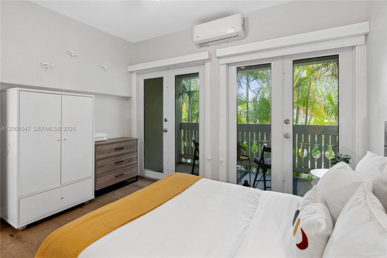 3143 Virginia St, Unit 3, Coconut Grove, FL 33133 Photo