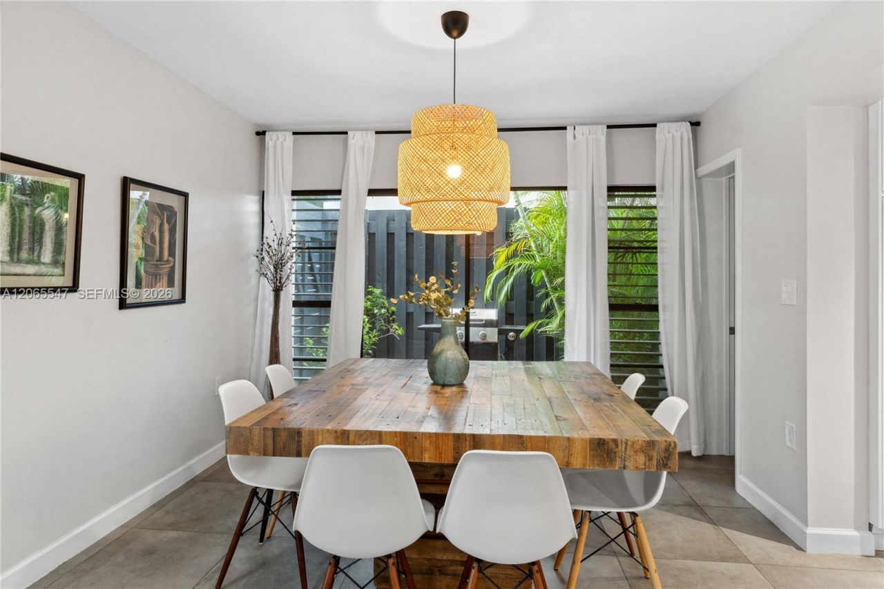 3143 Virginia St, Unit 3, Coconut Grove, FL 33133 Photo