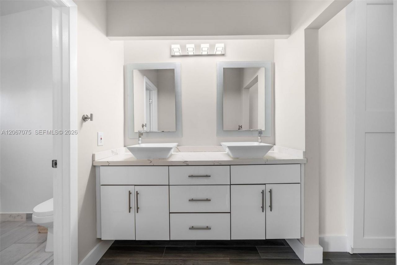 3750 NE 209 Ter , Aventura, FL 33180 Photo