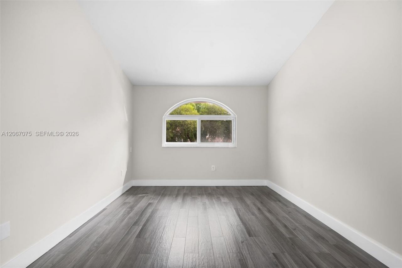 3750 NE 209 Ter , Aventura, FL 33180 Photo