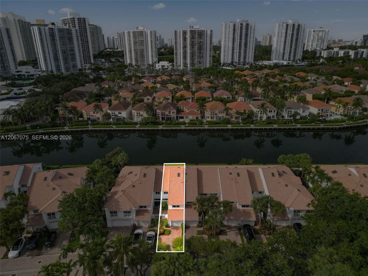 3750 NE 209 Ter , Aventura, FL 33180 Photo