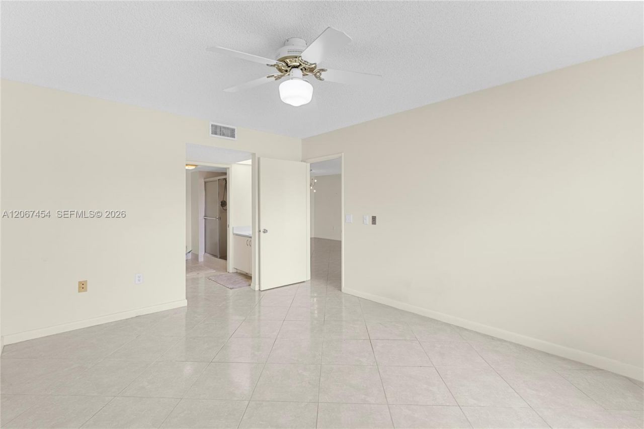 13705 SW 12th St , Unit 208B, Pembroke Pines, FL 33027 Photo