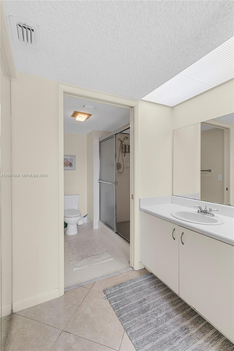 13705 SW 12th St , Unit 208B, Pembroke Pines, FL 33027 Photo