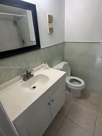 20725 NE 8th Ct, Unit 106-11, Miami, FL 33179 Photo