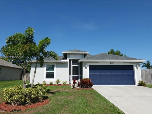 2167 SW Best St , Port St. Lucie, FL 34984