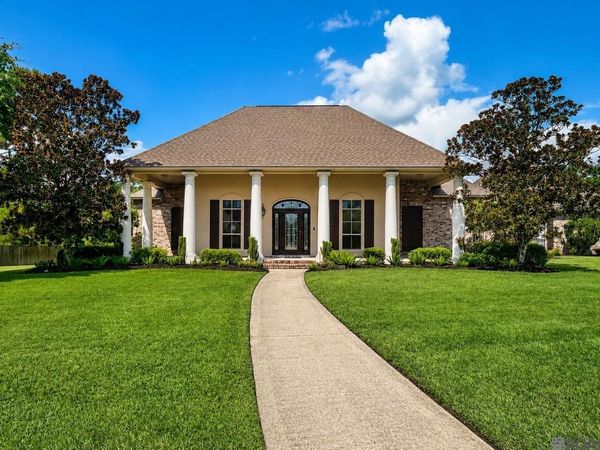 10313 Magnolia Blossom Ave, Greenwell Springs, LA 70739