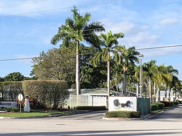 718 Whippoorwill Lane, Delray Beach, FL 33445