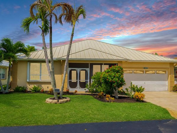 1009 NW Tuscany Drive, Port St. Lucie, FL 34986