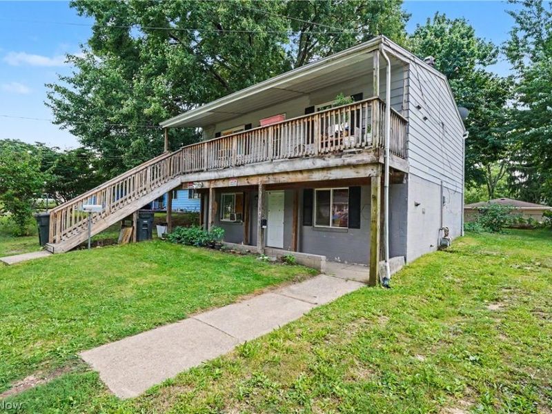 1332-1334 Alphada Avenue, Akron, OH 44310 Photo 3